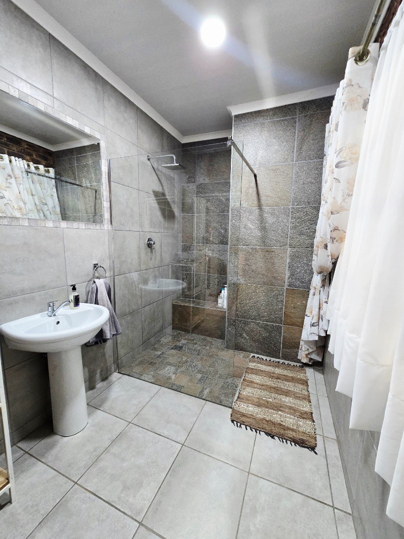 3 Bedroom Property for Sale in La Hoff North West